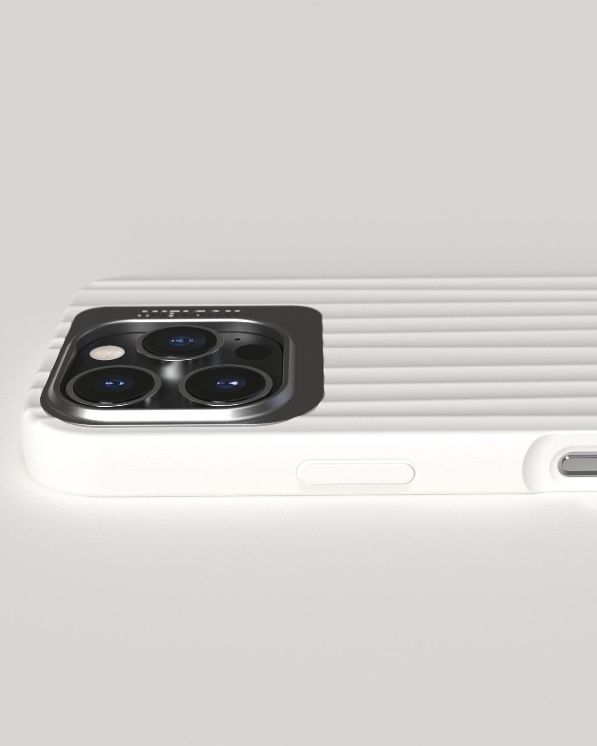Bold Case - iPhone 16 Pro - Linen Beige & Chalk White